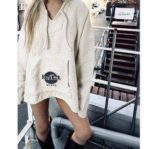 Vintage Hard Rock Cafe Mexico Pullover Hoodie. Size: Small. Excellent condition